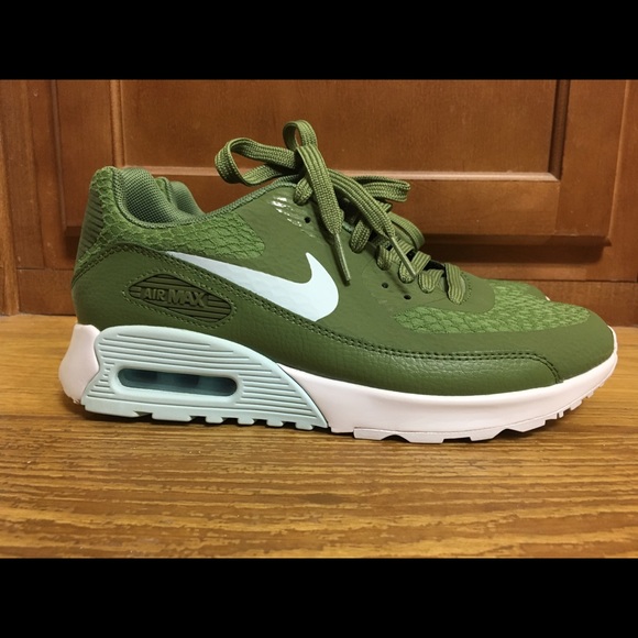 Nike Shoes - Nike Air Max 90 Ultra 2 Shoe Palm Green